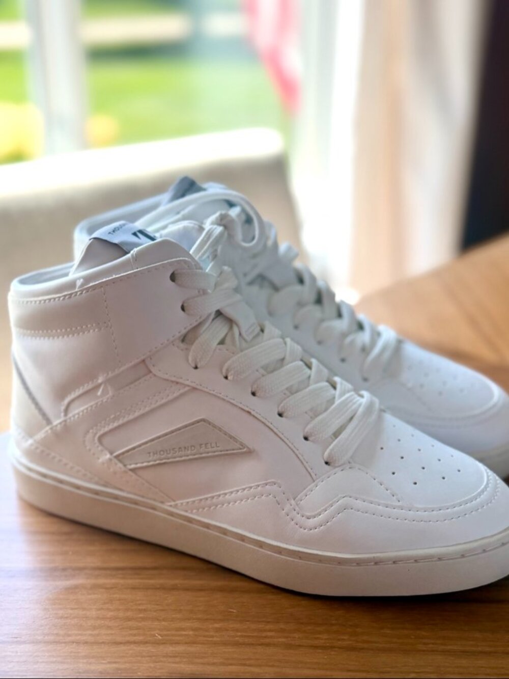 NWOB Thousand Fell White High-Top Sneakers – Women's 7.5